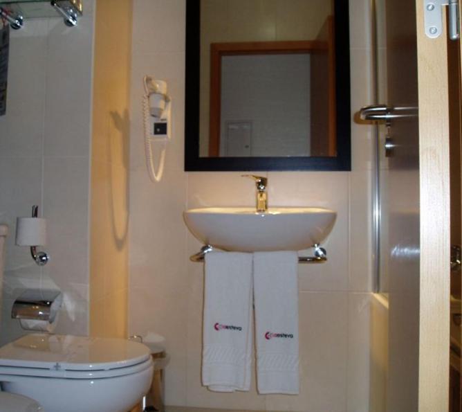 Hotel A Esteva Castro Verde Zimmer foto